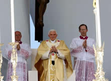 H.H. Benedict XVI - Eucharistic Congress 2011