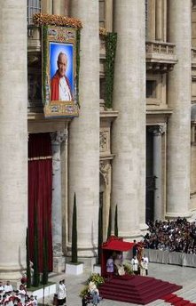 plaza during beatification